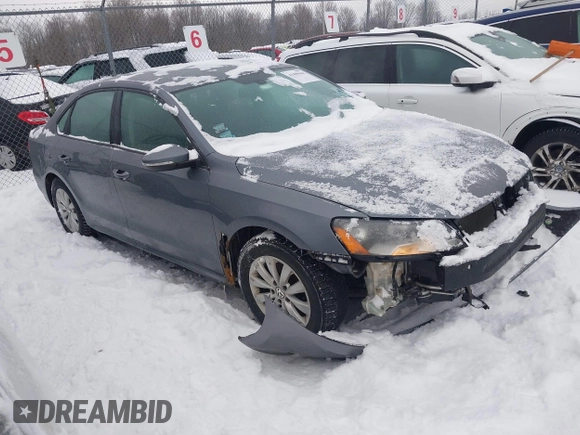 2012 Volkswagen Passat S w/Appearance with VIN 1VWAP7A38CC015458, listed as a IAAI auction lot 41489668 with 159,222 mi miles. Bid and sale history available at carsss.com. Image 1.