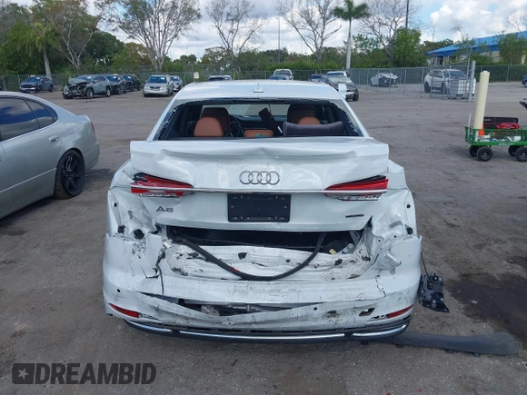 2023 Audi A6 Premium z VIN WAUD3BF27PN087628, wystawiony jako IAAI lot #41514547 z przebiegiem 10 051 mil mil oraz . Historia ofert i sprzedaży dostępna na DreamBid. Obrazek 16.