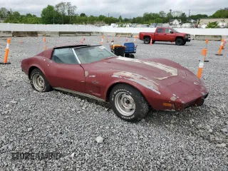 1975 Chevrolet Corvette z VIN 1Z37T5S438077, wystawiony jako Copart lot #56787605 z przebiegiem Nie podano mil oraz Czysty tytuł • Clean title. Historia ofert i sprzedaży dostępna na DreamBid. Obrazek 4.