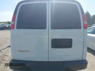 2019 Chevrolet Express Cargo Van with VIN 1GCWGAFP5K1296131, listed as a IAAI auction lot 42082742 with 217,740 mi miles. Bid and sale history available at carsss.com. Image 16.