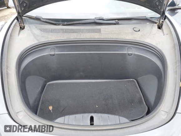 2018 Tesla Model 3 Long Range Battery with VIN 5YJ3E1EA0JF101564, listed as a IAAI auction lot 41902214 with 101,581 mi miles. Bid and sale history available at carsss.com. Image 10.
