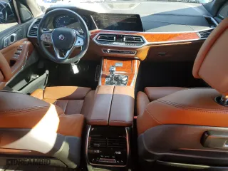2022 BMW X7 ALPINA XB7 with VIN 5UXCX6C14N9M42846, listed as a Copart auction lot 81960834 with 29,141 mi miles and Salvage Title. Bid and sale history available at carsss.com. Image 8.