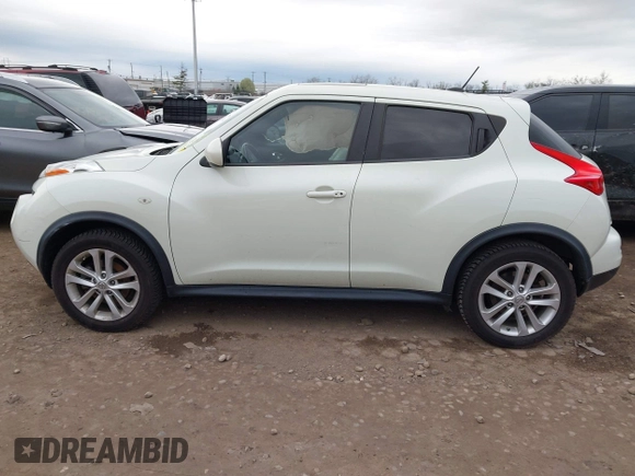 2012 Nissan Juke SL with VIN JN8AF5MV4CT113477, listed as a IAAI auction lot 41932564 with 126,536 mi miles. Bid and sale history available at carsss.com. Image 14.
