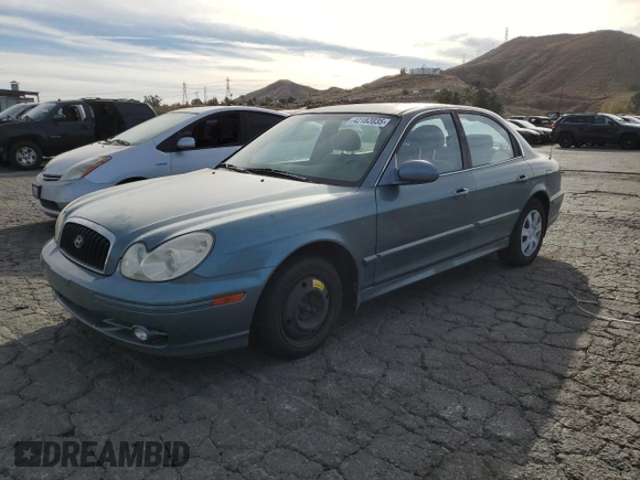 2004 Hyundai Sonata with VIN KMHWF25H04A016388, listed as a Copart auction lot 42182035 with 172,752 mi miles and Clean Title. Bid and sale history available at carsss.com. Image 1.