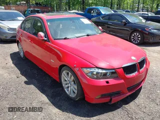 2006 BMW 3 Series 325i with VIN WBAVB17526NK41395, listed as a IAAI auction lot 42122401 with 159,141 mi miles. Bid and sale history available at carsss.com. Image 1.