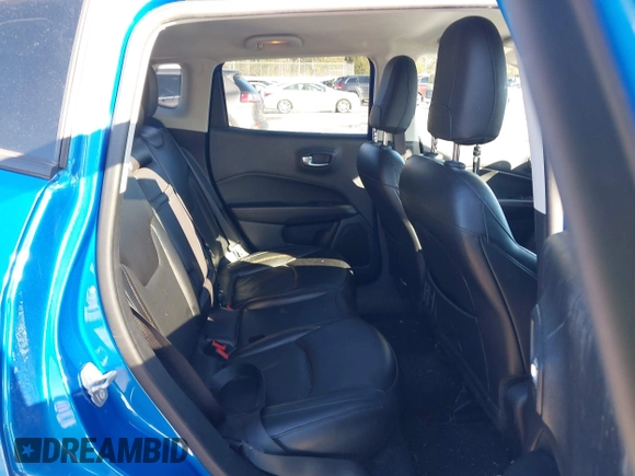 2020 Jeep Compass Limited with VIN 3C4NJDCB1LT147961, listed as a IAAI auction lot 41508964 with 74,613 mi miles. Bid and sale history available at carsss.com. Image 8.