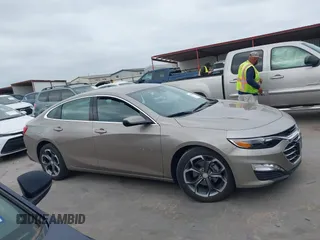2024 Chevrolet Malibu LT with VIN 1G1ZD5ST1RF131733, listed as a IAAI auction lot 42245899 with 30,850 mi miles and . Bid and sale history available at DreamBid. Image 14.