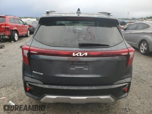 2024 Kia Seltos EX z VIN KNDER2AA2R7606483, wystawiony jako Copart lot #86701254 z przebiegiem 15 965 mil mil oraz Szkoda całkowita • Salvage title. Historia ofert i sprzedaży dostępna na DreamBid. Obrazek 6.