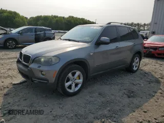 2008 BMW X5 3.0si z VIN 5UXFE43578L034312, wystawiony jako Copart lot #59284615 z przebiegiem 157 688 mil mil oraz Czysty tytuł • Clean title. Historia ofert i sprzedaży dostępna na DreamBid. Obrazek 1.
