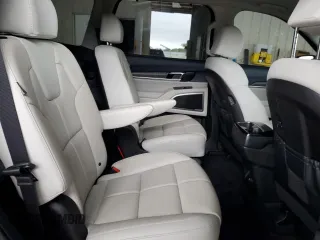 2023 Kia Telluride EX with VIN 5XYP34GC7PG353420, listed as a Copart auction lot 41906525 with 15,180 mi miles and Salvage title. Bid and sale history available at DreamBid. Image 11.