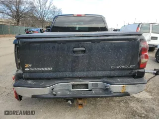 2004 Chevrolet Silverado 1500 LS with VIN 2GCEK19T141116224, listed as a Copart auction lot 45760695 with 207,485 mi miles and Salvage Title. Bid and sale history available at carsss.com. Image 6.