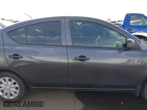 2015 Nissan Versa SV with VIN 3N1CN7AP5FL801511, listed as a IAAI auction lot 41862144 with 111,153 mi miles and . Bid and sale history available at DreamBid. Image 13.
