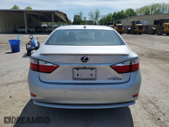 2014 Lexus ES 300h z VIN JTHBW1GG5E2051021, wystawiony jako Copart lot #56654705 z przebiegiem Nie podano mil oraz Szkoda całkowita • Salvage title. Historia ofert i sprzedaży dostępna na DreamBid. Obrazek 6.