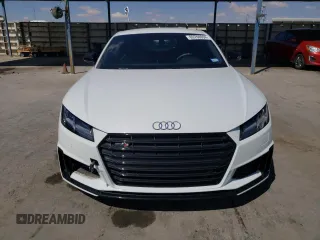 2022 Audi TTS z VIN TRUA1AFV8N1002984, wystawiony jako Copart lot #69760994 z przebiegiem 23 758 mil mil oraz Szkody całkowita. Historia ofert i sprzedaży dostępna na DreamBid. Obrazek 5.