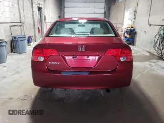 2008 Honda Civic LX z VIN 1HGFA16538L035336, wystawiony jako Copart lot #55792745 z przebiegiem 249 913 mil mil oraz Czysty tytuł • Clean title. Historia ofert i sprzedaży dostępna na DreamBid. Obrazek 6.