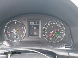 2010 Volkswagen Jetta Wolfsburg Edition with VIN 3VWRJ7AJ4AM075459, listed as a IAAI auction lot 41047857 with 131,871 mi miles and . Bid and sale history available at DreamBid. Image 7.