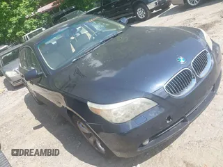 2007 BMW 5 Series 525i z VIN WBANE53547CW61936, wystawiony jako IAAI lot #42155621 z przebiegiem 161 438 mil mil oraz . Historia ofert i sprzedaży dostępna na DreamBid. Obrazek 1.
