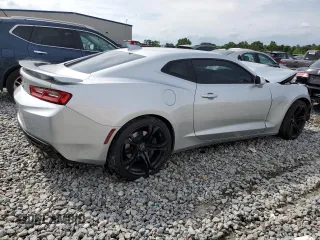 2016 Chevrolet Camaro 2SS with VIN 1G1FG1R76G0141332, listed as a Copart auction lot 55898725 with 70,810 mi miles and Salvage title. Bid and sale history available at DreamBid. Image 3.
