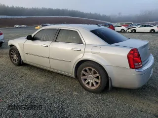 2009 Chrysler 300 with VIN 2C3LA63T09H628575, listed as a Copart auction lot 86588864 with 259,544 mi miles and Salvage Title. Bid and sale history available at carsss.com. Image 2.