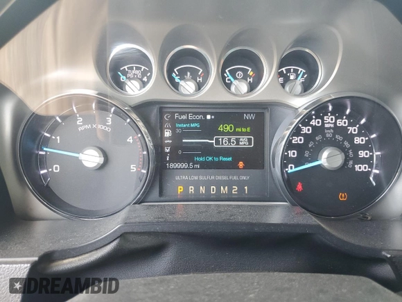 2013 Ford F-250 XL with VIN 1FT7X2BT5DEB45766, listed as a Copart auction lot 68468524 with 189,999 mi miles and Salvage Title. Bid and sale history available at DreamBid. Image 9.