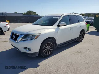 2014 Nissan Pathfinder SL with VIN 5N1AR2MN9EC692773, listed as a Copart auction lot 53103875 with 163,569 mi miles and Clean Title. Bid and sale history available at carsss.com. Image 1.