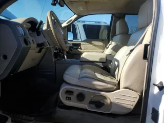 2004 Ford F-150 XLT with VIN 1FTRX12574KC29190, listed as a Copart auction lot 86059084 with 231,570 mi miles and Salvage Title. Bid and sale history available at carsss.com. Image 7.