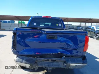 2015 Toyota Tundra SR5 z VIN 5TFEM5F16FX091122, wystawiony jako IAAI lot #41623318 z przebiegiem 178 557 mil mil oraz . Historia ofert i sprzedaży dostępna na DreamBid. Obrazek 17.