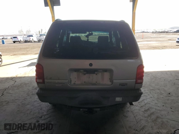 2002 Ford Explorer Sport XLS с VIN 1FMZU70E72UD13117, выставлен на аукционе Copart как лот 73054474 с пробегом 246 433 миль миль и Списание • Salvage title. История ставок и продаж доступна на DreamBid. Изображение 6.