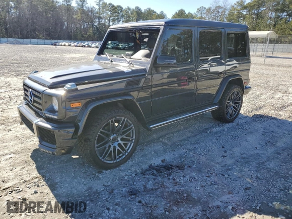 2015 Mercedes-Benz G 550 z VIN WDCYC3HF0FX231513, wystawiony jako Copart lot #89248825 z przebiegiem 150 418 mil mil oraz Szkoda całkowita • Salvage title. Historia ofert i sprzedaży dostępna na DreamBid. Obrazek 1.