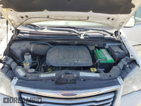 2011 Chrysler Town & Country Touring with VIN 2A4RR5DG0BR640360, listed as a Copart auction lot 54442345 with 138,896 mi miles and Clean Title. Bid and sale history available at carsss.com. Image 12.