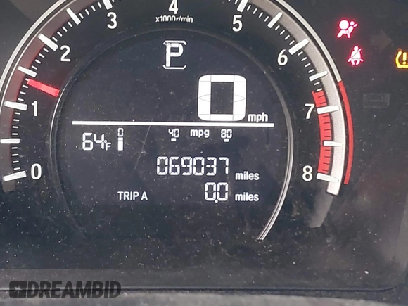 2018 Honda Civic Sedan LX with VIN 2HGFC2F5XJH573938, listed as a IAAI auction lot 42098109 with 69,037 mi miles. Bid and sale history available at carsss.com. Image 15.