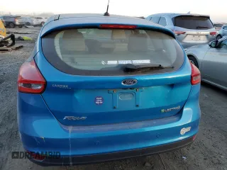 2015 Ford Focus Electric z VIN 1FADP3R44FL358378, wystawiony jako Copart lot #87859715 z przebiegiem Nie podano mil oraz Szkoda całkowita • Salvage title. Historia ofert i sprzedaży dostępna na DreamBid. Obrazek 6.