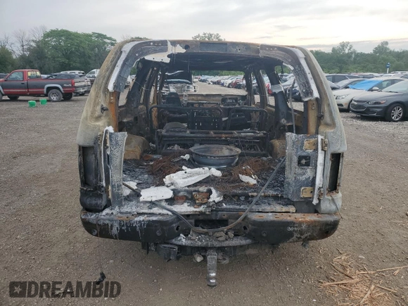 2003 Ford Excursion Limited z VIN 1FMNU43S43EB55541, wystawiony jako Copart lot #56325034 z przebiegiem Nie podano mil oraz Nie do naprawy. Historia ofert i sprzedaży dostępna na DreamBid. Obrazek 6.