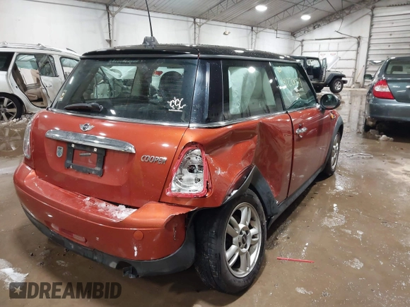 2012 MINI Hardtop with VIN WMWSU3C59CT260953, listed as a IAAI auction lot 41228571 with 138,313 mi miles and . Bid and sale history available at DreamBid. Image 4.