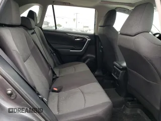 2021 Toyota RAV4 XLE with VIN 2T3W1RFV6MW167575, listed as a Copart auction lot 53100145 with 33,290 mi miles and Clean Title. Bid and sale history available at carsss.com. Image 11.