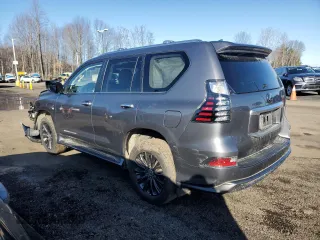 2023 Lexus GX 460 Premium z VIN JTJAM7BX2P5353538, wystawiony jako Copart lot #50010325 z przebiegiem 43 191 mil mil oraz Szkody całkowita. Historia ofert i sprzedaży dostępna na DreamBid. Obrazek 2.
