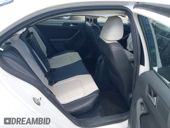 2016 Volkswagen Jetta Sport with VIN 3VWD17AJ5GM342014, listed as a IAAI auction lot 42340647 with 104,766 mi miles and . Bid and sale history available at DreamBid. Image 8.