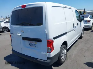 2020 Nissan NV200 S with VIN 3N6CM0KN4LK696897, listed as a IAAI auction lot 42317028 with 105,230 mi miles and . Bid and sale history available at DreamBid. Image 4.