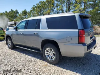 2019 Chevrolet Suburban LT with VIN 1GNSKHKC7KR384860, listed as a Copart auction lot 46435565 with 38,938 mi miles and Salvage Title. Bid and sale history available at carsss.com. Image 2.