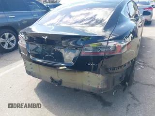 2019 Tesla Model S 75D с VIN 5YJSA1E22KF305722, выставлен на аукционе IAAI как лот 41765921 с пробегом 35 361 миль миль и . История ставок и продаж доступна на DreamBid. Изображение 6.