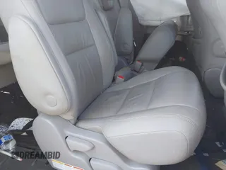 2019 Toyota Sienna XLE Auto Access Seat with VIN 5TDYZ3DC5KS014278, listed as a IAAI auction lot 41767187 with 59,444 mi miles. Bid and sale history available at carsss.com. Image 8.