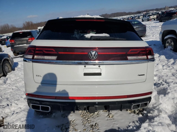 2024 Volkswagen Atlas Cross Sport 2.0T SEL R-Line with VIN 1V2AE2CA8RC215710, listed as a Copart auction lot 88913075 with 0 mi miles and Salvage Title. Bid and sale history available at carsss.com. Image 6.