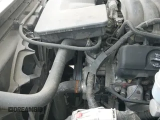 2014 Chevrolet Silverado 1500 LT z VIN 1GCVKREH6EZ214948, wystawiony jako IAAI lot #42412137 z przebiegiem 176 740 mil mil oraz . Historia ofert i sprzedaży dostępna na DreamBid. Obrazek 22.
