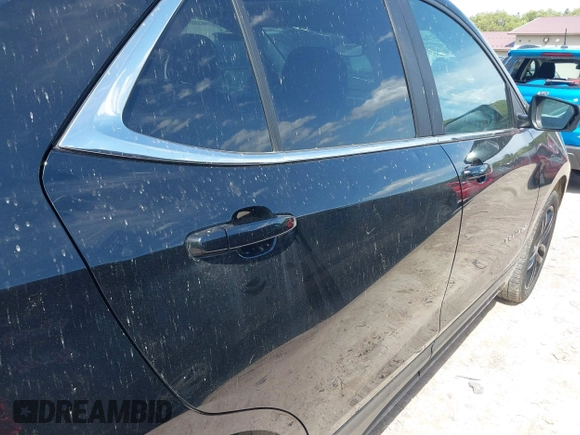 2021 Chevrolet Equinox LT z VIN 2GNAXUEV0M6136256, wystawiony jako IAAI lot #42266154 z przebiegiem 48 624 mil mil oraz . Historia ofert i sprzedaży dostępna na DreamBid. Obrazek 21.