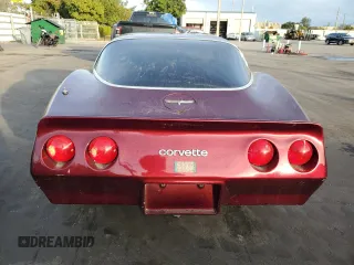 1980 Chevrolet Corvette z VIN 1Z878AS408894, wystawiony jako Copart lot #86595784 z przebiegiem 151 748 mil mil oraz Szkoda całkowita • Salvage title. Historia ofert i sprzedaży dostępna na DreamBid. Obrazek 6.