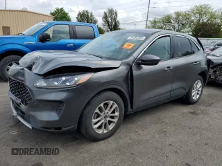 2020 Ford Escape SE z VIN 1FMCU9G68LUB18676, wystawiony jako Copart lot #54592505 z przebiegiem 92 521 mil mil oraz Szkoda całkowita • Salvage title. Historia ofert i sprzedaży dostępna na DreamBid. Obrazek 1.