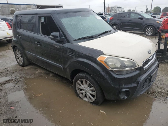 2012 Kia Soul + with VIN KNDJT2A66C7740402, listed as a Copart auction lot 47771235 with 0 mi miles and Clean Title. Bid and sale history available at carsss.com. Image 4.