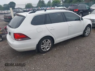 2014 Volkswagen Jetta TDI w/Sunroof & Nav with VIN 3VWPL7AJ1EM610321, listed as a IAAI auction lot 42701127 with 113,694 mi miles and . Bid and sale history available at DreamBid. Image 4.