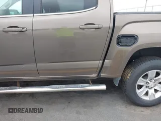 2015 GMC Canyon 2WD SLE with VIN 1GTG5BE38F1229799, listed as a IAAI auction lot 41944801 with 71,165 mi miles. Bid and sale history available at carsss.com. Image 19.