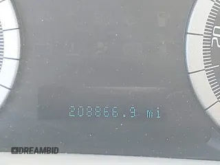 2008 Ford Escape Hybrid z VIN 1FMCU59H08KA05248, wystawiony jako IAAI lot #42193949 z przebiegiem 208 866 mil mil oraz . Historia ofert i sprzedaży dostępna na DreamBid. Obrazek 14.